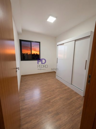 APARTAMENTO À VENDA - VISTA ÁGUA COMPRIDA